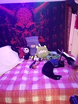 Sarah-Stoner online show from July 15, 2026, 1:45 am