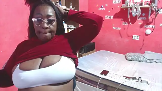 Snapshot of loretybig chatting on October 9, 2025, 12:06 pm loretybig online show from October 9, 2025, 12:06 pm