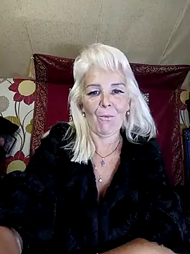 Snapshot of CassandraSandra44 chatting on November 2, 2025, 7:02 am CassandraSandra44 online show from November 2, 2025, 7:02 am