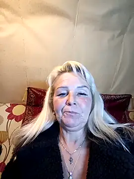 Snapshot of CassandraSandra44 chatting on February 21, 2026, 6:10 pm CassandraSandra44 online show from February 21, 2026, 6:10 pm