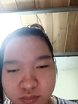 Snapshot of Thomgdee chatting on October 24, 2025, 1:04 am Thomgdee online show from October 24, 2025, 1:04 am