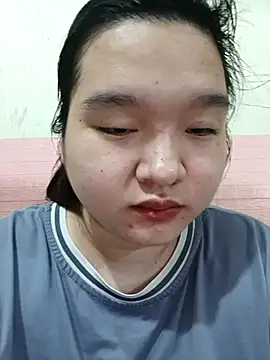 Snapshot of Thomgdee chatting on December 2, 2025, 1:39 am Thomgdee online show from December 2, 2025, 1:39 am