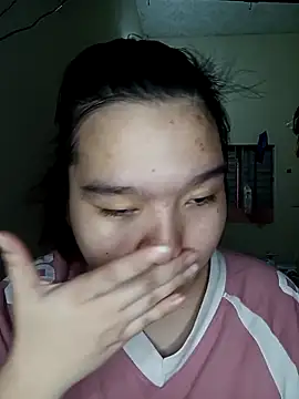 Snapshot of Thomgdee chatting on October 8, 2025, 12:56 am Thomgdee online show from October 8, 2025, 12:56 am