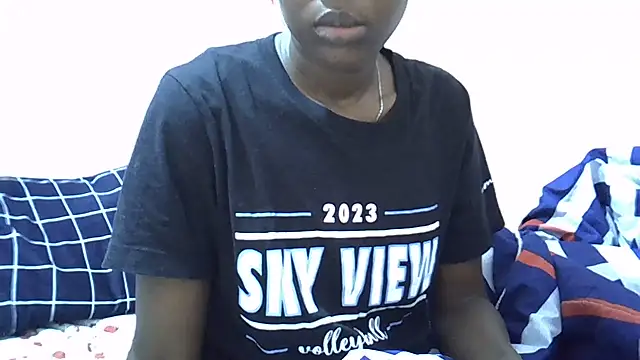 Snapshot of Just_Karu chatting on June 4, 2026, 9:19 pm Just Karu online show from June 4, 2026, 9:19 pm