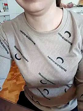 Snapshot of JasminePham chatting on November 13, 2025, 7:12 am JasminePham online show from November 13, 2025, 7:12 am