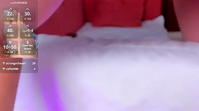 BridgetRodriguez online show from November 13, 2025, 1:04 pm