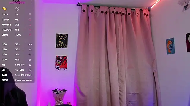 Snapshot of indra_cam chatting on October 3, 2025, 3:41 am indra cam online show from October 3, 2025, 3:41 am