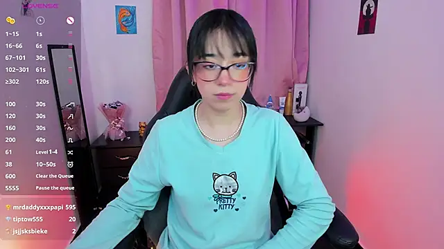 Snapshot of indra_cam chatting on March 2, 2025, 7:21 am indra cam online show from March 2, 2025, 7:21 am