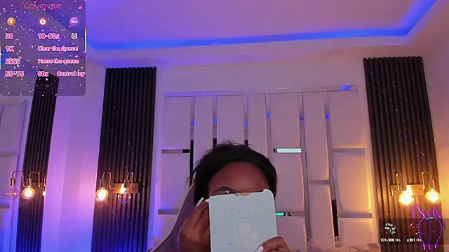 Snapshot of mia_schwarz chatting on October 14, 2025, 5:57 pm mia schwarz online show from October 14, 2025, 5:57 pm