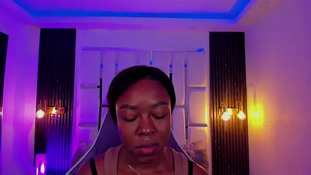 Snapshot of mia_schwarz chatting on October 18, 2025, 7:49 pm mia schwarz online show from October 18, 2025, 7:49 pm