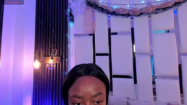 mia schwarz online show from December 18, 2025, 9:29 pm