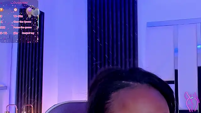 Snapshot of mia_schwarz chatting on November 17, 2025, 8:46 pm mia schwarz online show from November 17, 2025, 8:46 pm