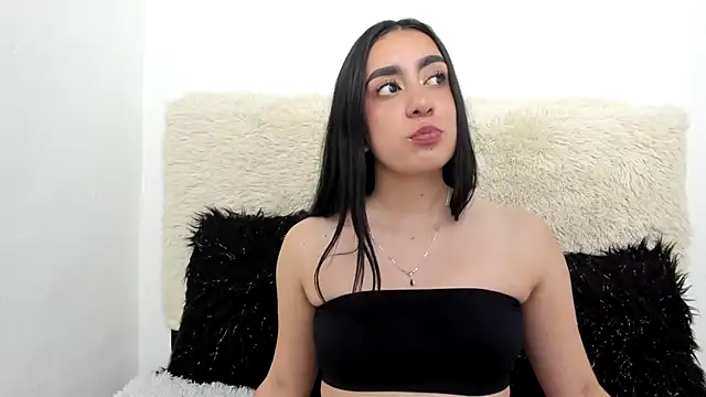 Snapshot of andy_turner chatting on October 11, 2025, 8:10 pm andy turner online show from October 11, 2025, 8:10 pm