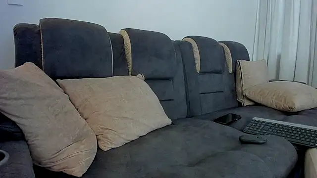 Snapshot of davis_alx1 chatting on November 27, 2025, 9:26 pm davis alx1 online show from November 27, 2025, 9:26 pm