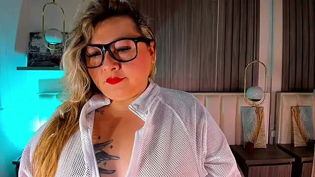 Kharla Marin online show from March 19, 2026, 8:09 pm