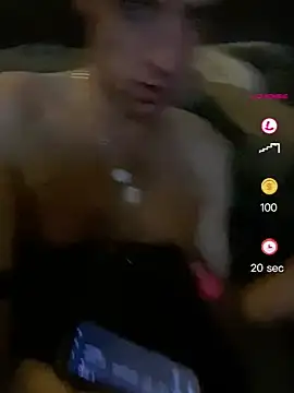 Snapshot of kikiwonderbar chatting on May 16, 2026, 6:12 am kikiwonderbar online show from May 16, 2026, 6:12 am