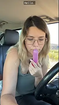 EmyLana online show from February 22, 2026, 9:33 am