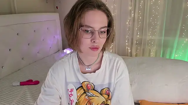 Snapshot of Natural_pussy chatting on February 20, 2025, 4:25 pm Natural pussy online show from February 20, 2025, 4:25 pm