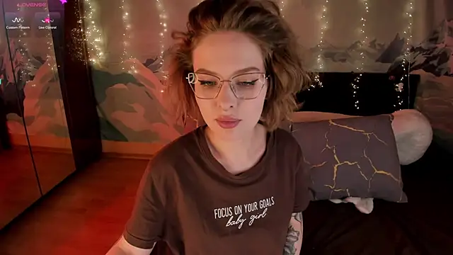 Snapshot of Natural_pussy chatting on January 22, 2025, 5:49 pm Natural pussy online show from January 22, 2025, 5:49 pm