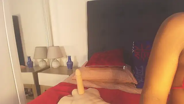 Evelonga 707 online show from February 10, 2026, 7:02 pm