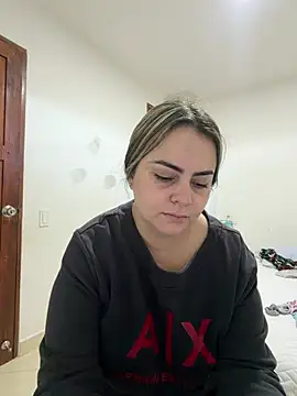 Snapshot of Im_Amelia chatting on July 24, 2026, 12:23 pm Im Amelia online show from July 24, 2026, 12:23 pm