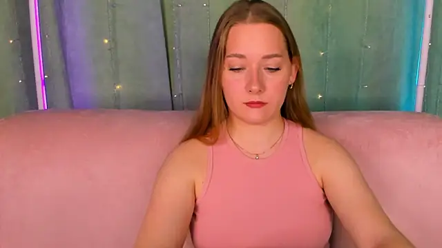 AlinaVice online show from April 30, 2026, 1:12 am