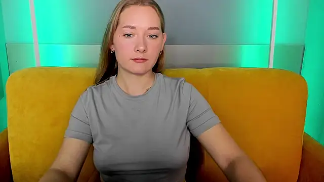 AlinaVice online show from September 18, 2025, 1:30 am
