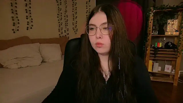 Snapshot of Arizonaa_Muse chatting on October 20, 2025, 1:29 am Arizonaa Muse online show from October 20, 2025, 1:29 am