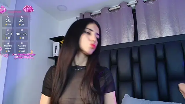 Snapshot of SaraRoy_ chatting on August 6, 2026, 11:00 pm SaraRoy online show from August 6, 2026, 11:00 pm