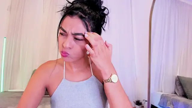 Snapshot of Yasiir_0229 chatting on October 16, 2025, 5:16 am Yasiir 0229 online show from October 16, 2025, 5:16 am