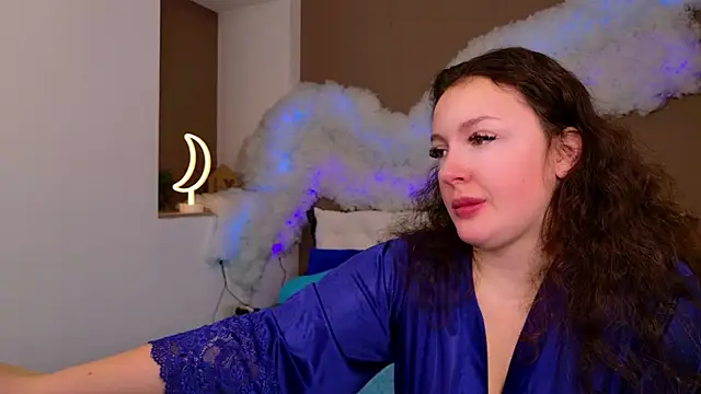 Snapshot of GloriNichols chatting on November 21, 2025, 6:45 am GloriNichols online show from November 21, 2025, 6:45 am