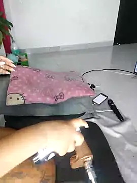 Lilithcaballero online show from November 27, 2025, 11:38 pm