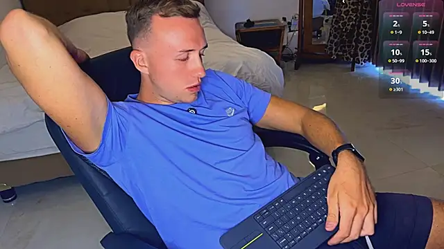 tommy cumfinger online show from July 6, 2026, 4:19 am