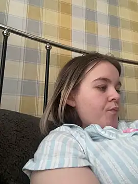 Snapshot of princess_blondex chatting on January 10, 2025, 10:39 am princess blondex online show from January 10, 2025, 10:39 am