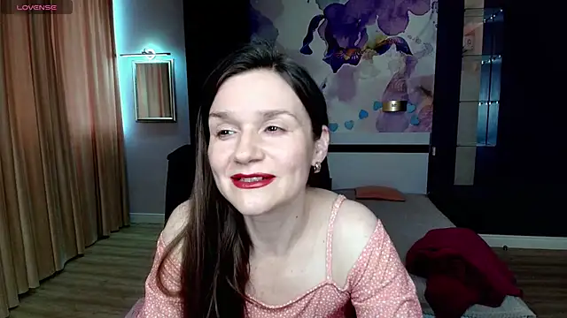 Snapshot of AriaGray chatting on May 30, 2026, 7:36 am AriaGray online show from May 30, 2026, 7:36 am