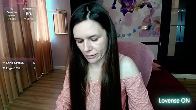 Snapshot of AriaGray chatting on May 25, 2026, 12:48 pm AriaGray online show from May 25, 2026, 12:48 pm