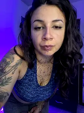 Snapshot of Aria_Bennett21 chatting on March 26, 2026, 4:00 am Aria Bennett21 online show from March 26, 2026, 4:00 am