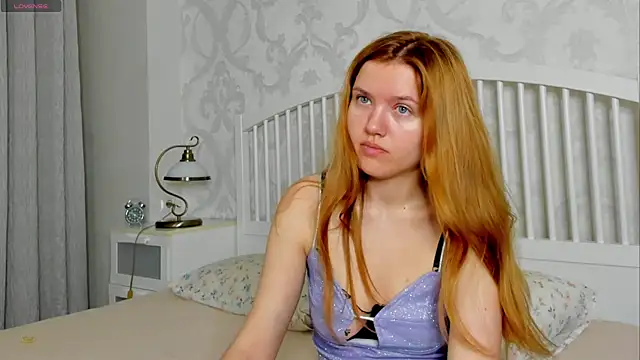 Snapshot of Eva__Lewis chatting on June 17, 2026, 4:23 am Eva Lewis online show from June 17, 2026, 4:23 am