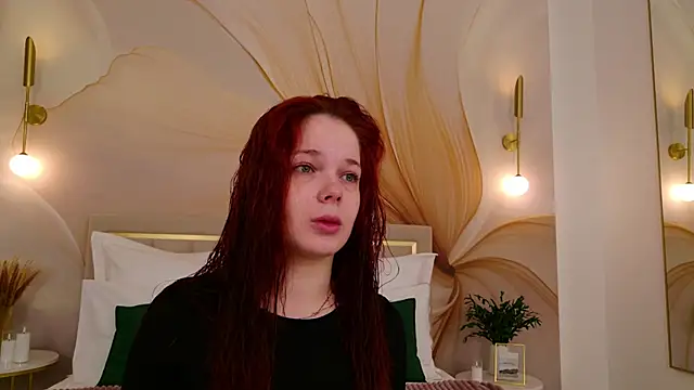 DeniseReese online show from April 30, 2026, 2:07 am