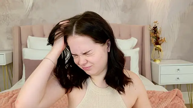 DeniseReese online show from October 20, 2025, 3:08 am