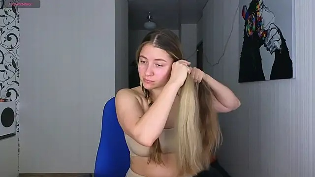 Yassyaaa online show from September 10, 2025, 2:43 am