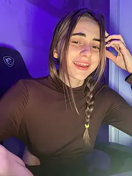 GraceTorrez online show from February 4, 2025, 4:29 pm