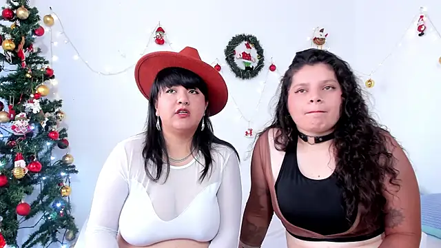 Snapshot of Karol_IsabelCouple chatting on December 5, 2025, 7:45 pm Karol IsabelCouple online show from December 5, 2025, 7:45 pm