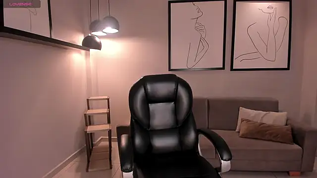 AbbyDalton online show from November 11, 2025, 6:25 pm