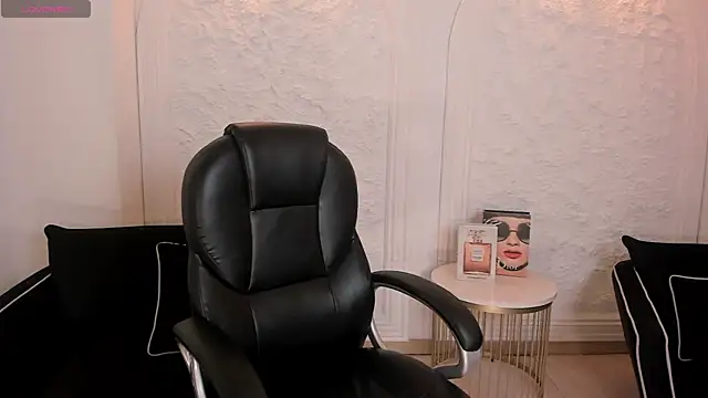 AbbyDalton online show from July 16, 2026, 7:00 pm