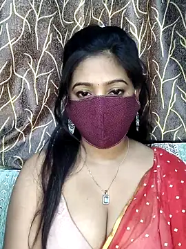 Snapshot of Monalisha_G chatting on June 8, 2026, 2:01 am Monalisha G online show from June 8, 2026, 2:01 am