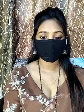 Snapshot of Monalisha_G chatting on April 8, 2026, 7:10 am Monalisha G online show from April 8, 2026, 7:10 am