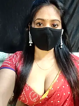Snapshot of Monalisha_G chatting on April 24, 2026, 4:42 pm Monalisha G online show from April 24, 2026, 4:42 pm