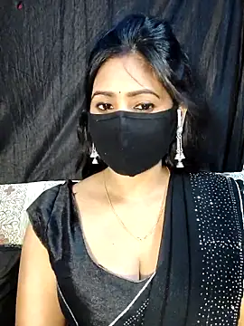 Snapshot of Monalisha_G chatting on April 23, 2026, 6:20 pm Monalisha G online show from April 23, 2026, 6:20 pm
