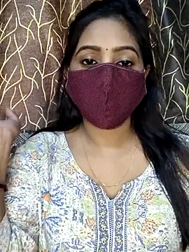 Snapshot of Monalisha_G chatting on July 2, 2026, 8:42 am Monalisha G online show from July 2, 2026, 8:42 am